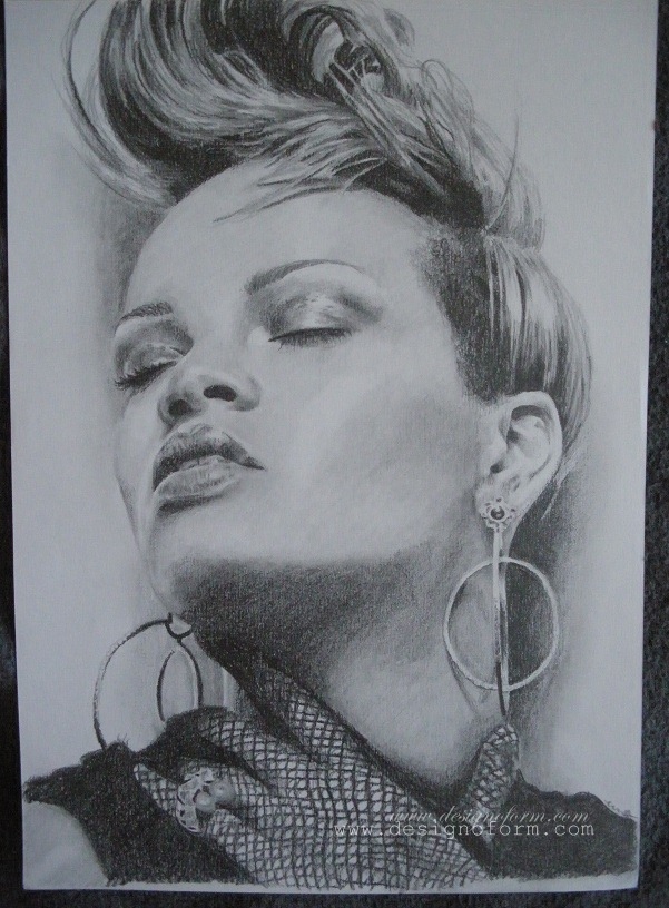 http://designoform.com/wp-content/upLoads/2011/04/teckning-rihanna.jpg